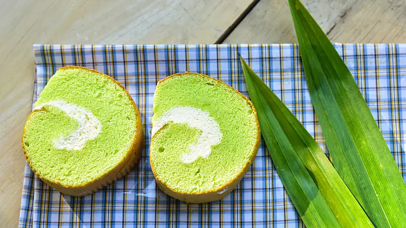 How to Use Pandan Extract for Baking: A Pure Flavor Boost.